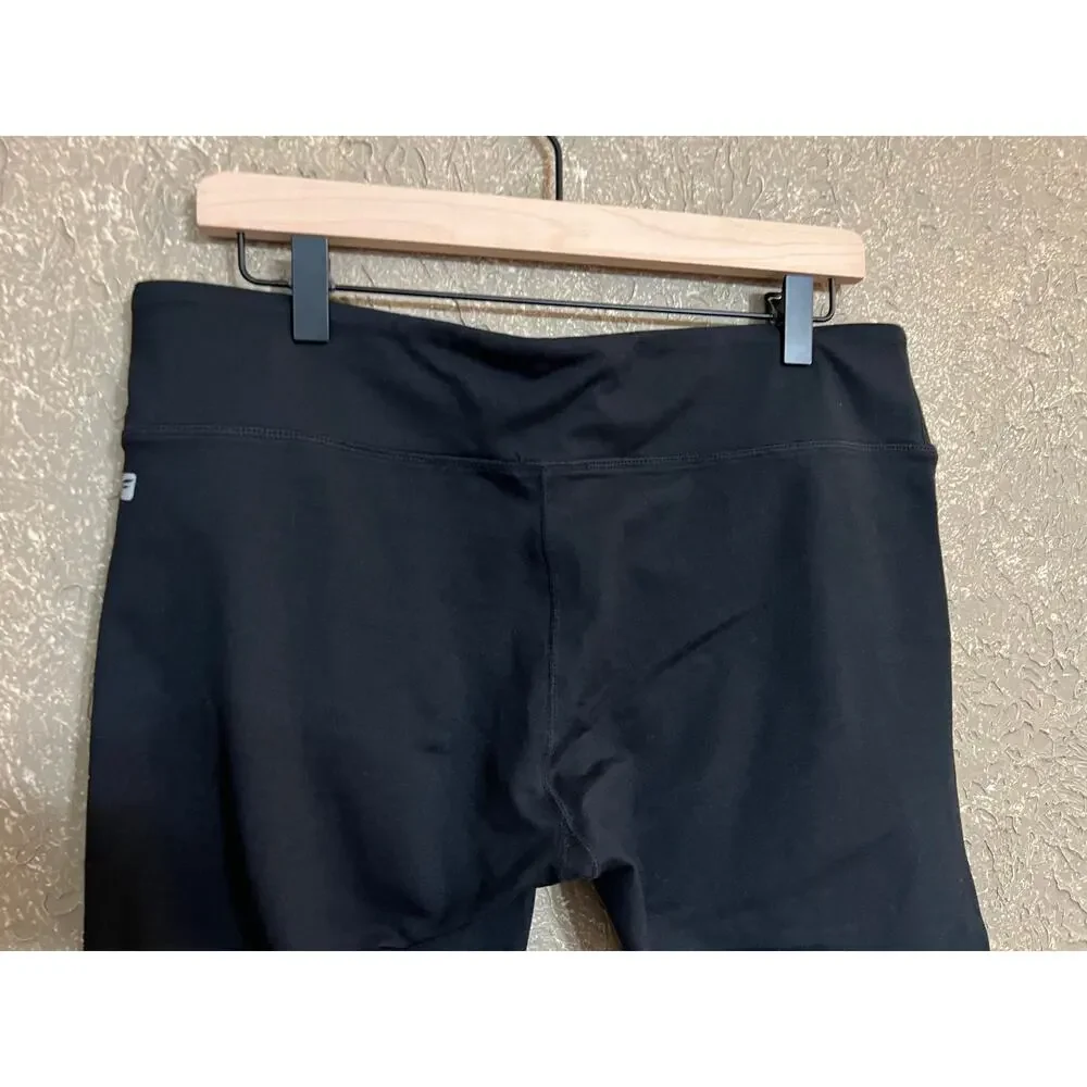 Fabletics Marina Capri Cropped Leggings Pants Size XL Color - Black - Picture 6 of 9